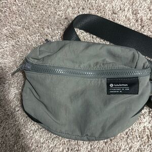 Lululemon belt bag